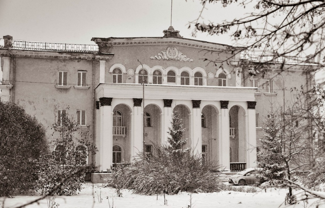 Фото Взрывные работы в карьере, производственные рекорды и поддержка сотрудников. Управляющий директор АО «Искитимцемент» Владимир Скакун о настоящем и будущем предприятия 4